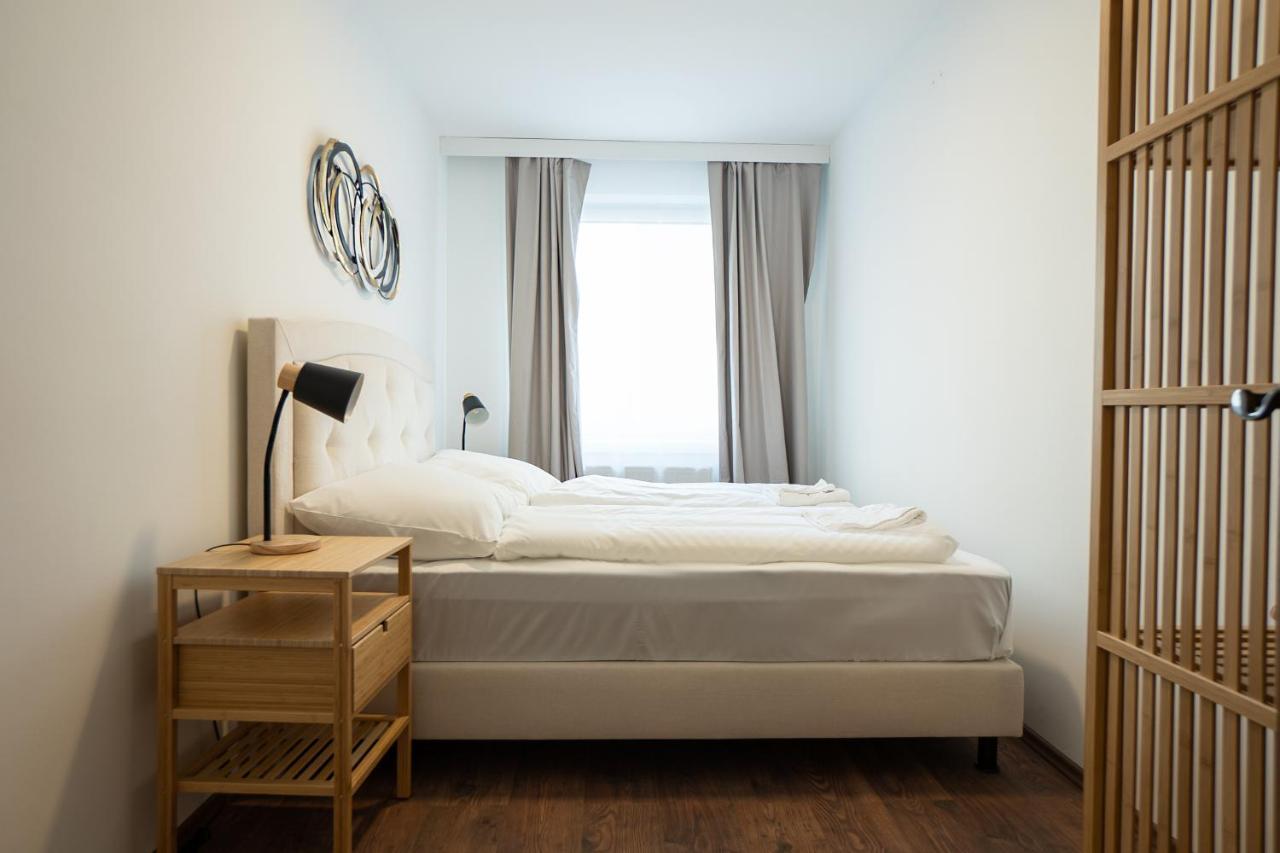 A Spacious 3-Bedroom Apartment With King-Size Beds Is Located Within 5 Minute'S Walk From The Prater Виена Екстериор снимка